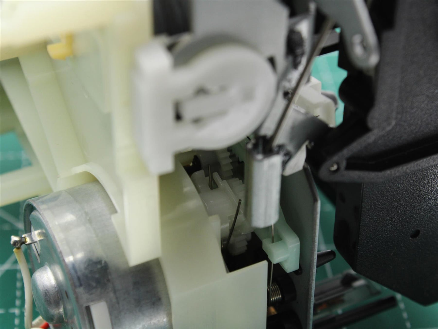 Tandhjul FR/RW reservedel til kassettebåndoptager – Sony TC-RX370